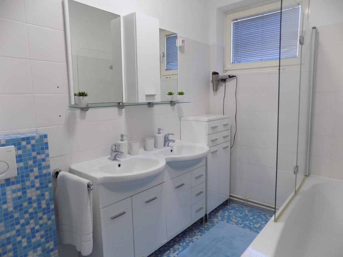 Apartman Borna Vrbnik  Exterior foto