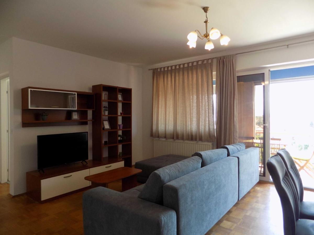 Apartman Borna Vrbnik  Exterior foto