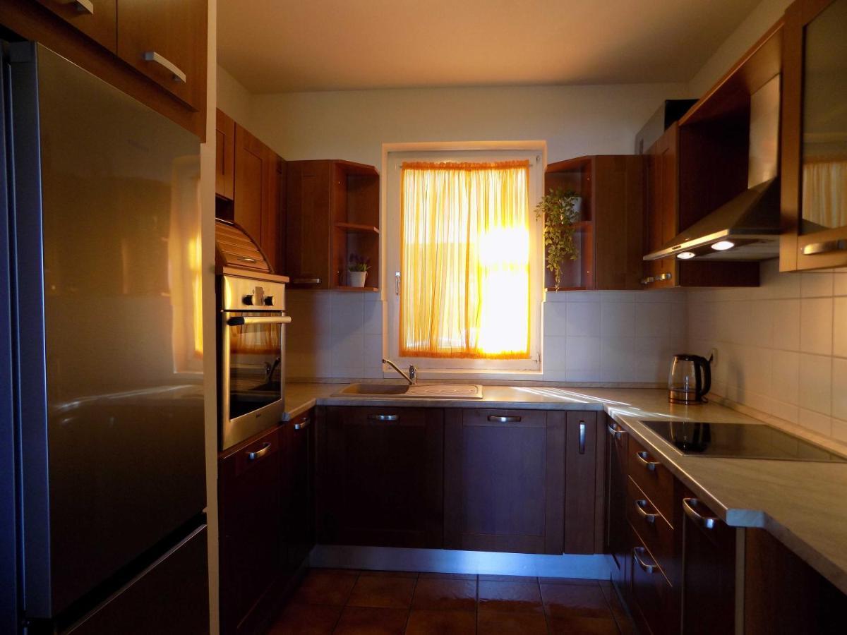 Apartman Borna Vrbnik  Exterior foto